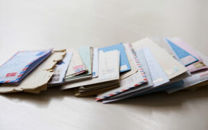 Почтовые конверты и карточки: где купить выгодно