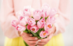 Букет из тюльпанов: красиво и нежно