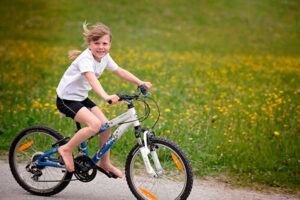 Параметры выбора детского транспорта (самокаты, велосипеды)