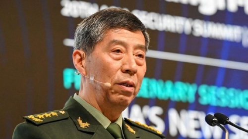 "Пропавшего" министра обороны отстранили от должности в Китае