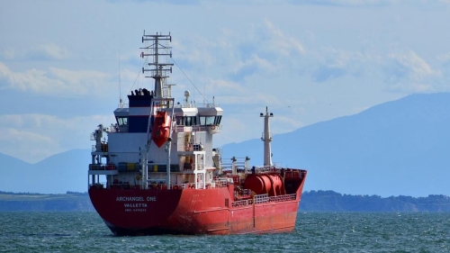 Один погиб, 12 пропали без вести: грузовой корабль затонул у Лесбоса