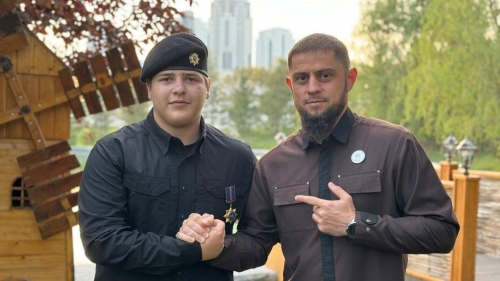16-летнего сына Кадырова назначили куратором в университете спецназа