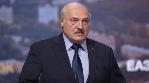 "Я не цепляюсь за эту должность": Лукашенко рассказал, когда "уйдет на покой"