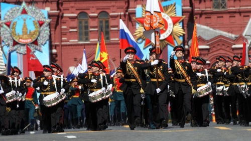 Военный парад начался в Москве: на нем присутствует Токаев (видео-трансляция)